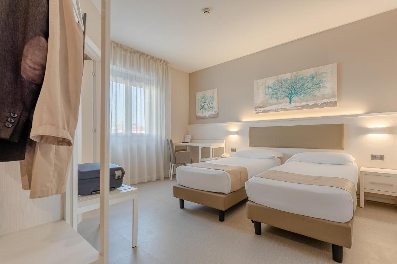 Hotel Concorde Camerano Quarto foto